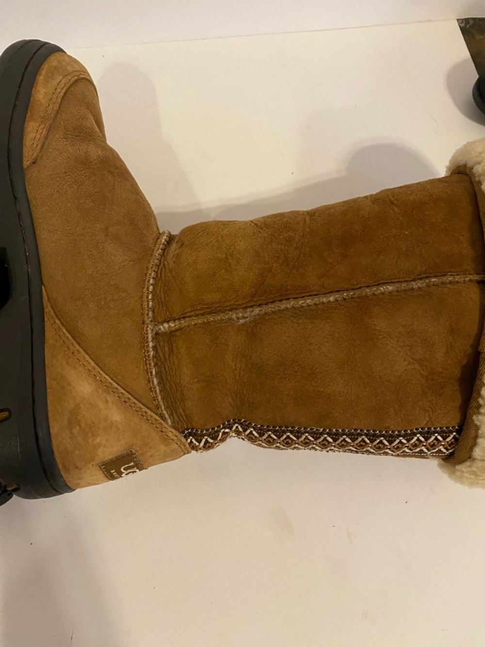 UGG Australia Brown Leather Sheepskin Cuff Boots Women's Size 8 - Picture 9 of 11